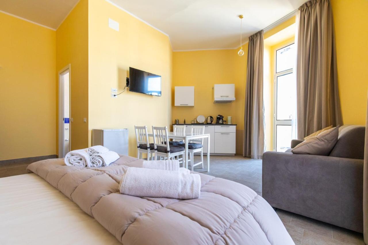 B&B Trianon Nápoly Kültér fotó