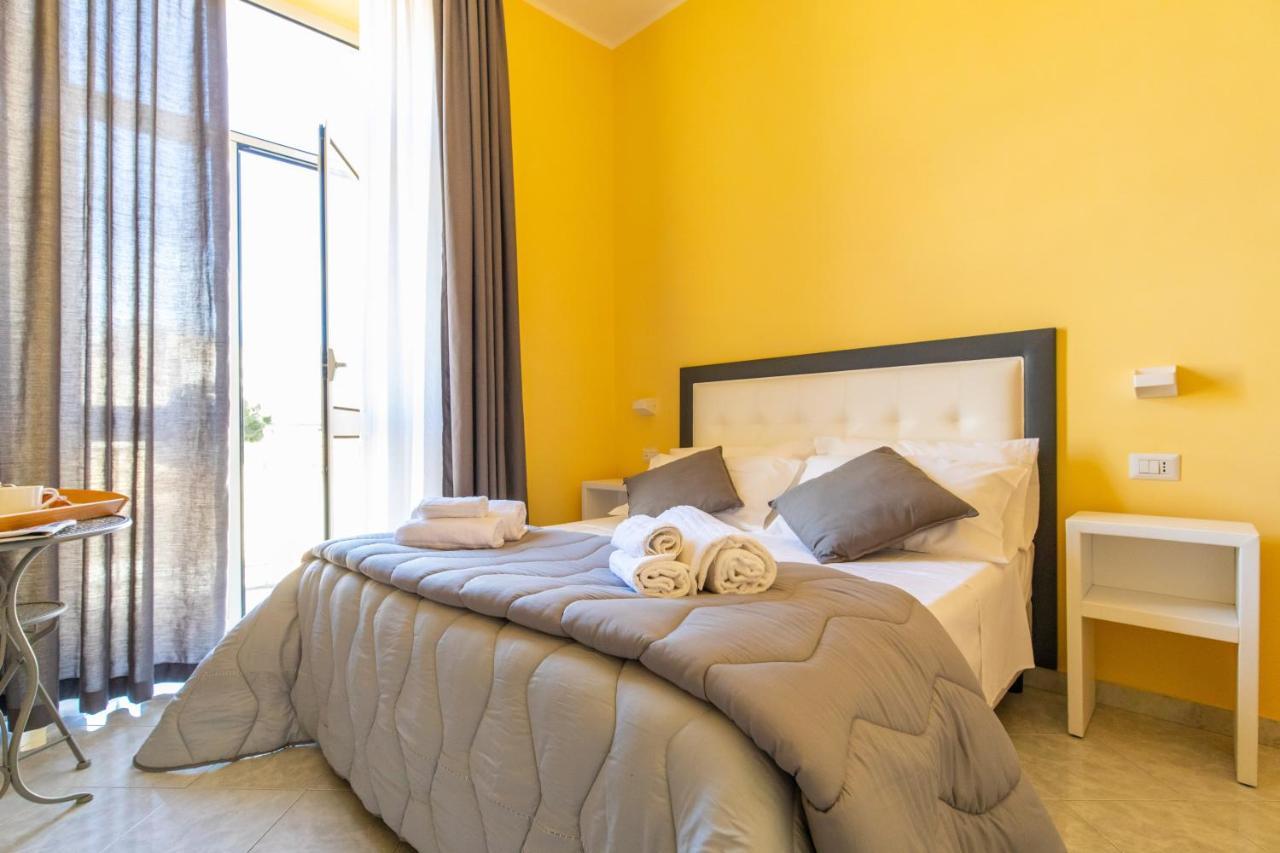 B&B Trianon Nápoly Kültér fotó