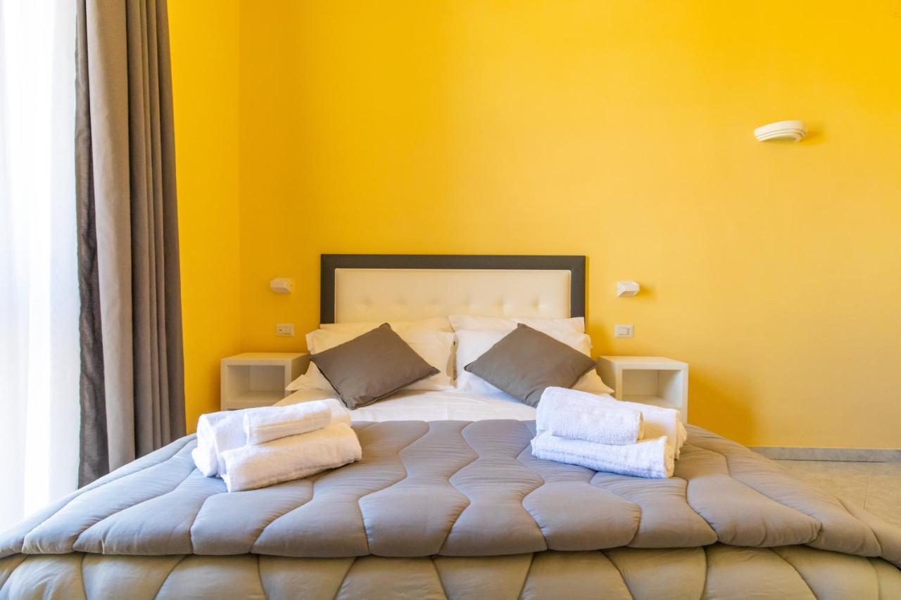 B&B Trianon Nápoly Kültér fotó