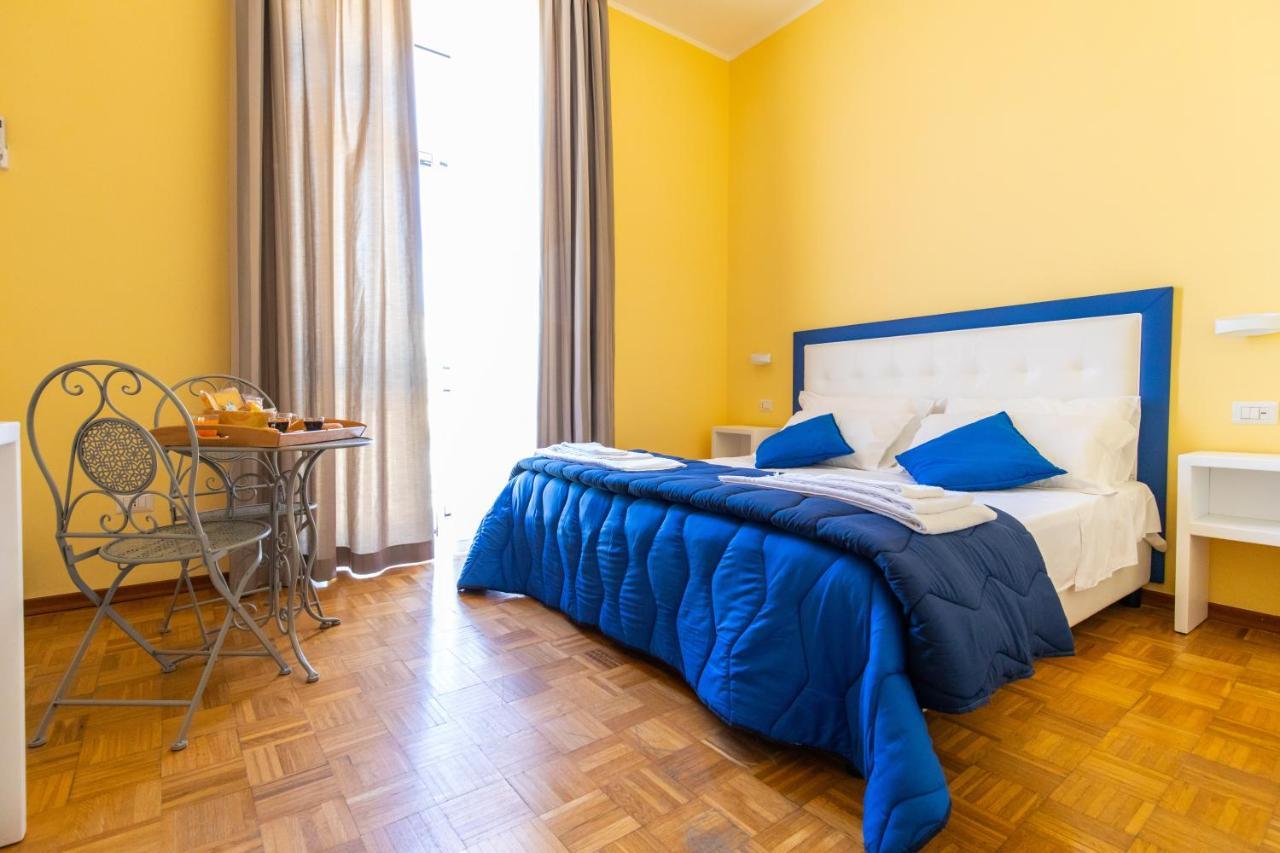 B&B Trianon Nápoly Kültér fotó