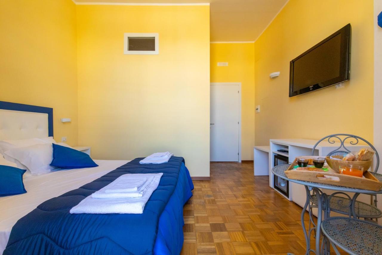 B&B Trianon Nápoly Kültér fotó
